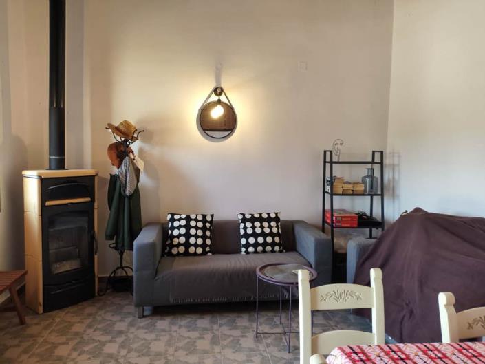 Image No.6-1 Bed House for sale