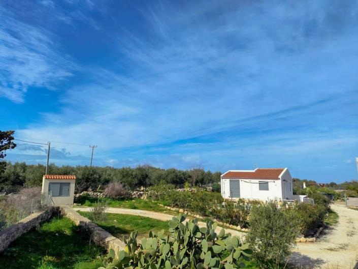 Image No.28-1 Bed House for sale