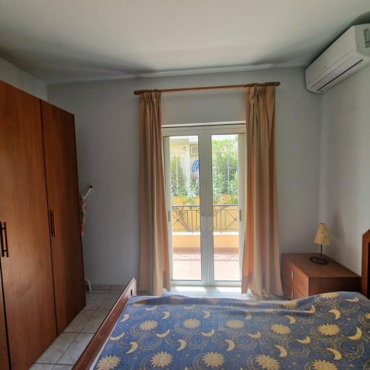 Image No.10-4 Bed House for sale