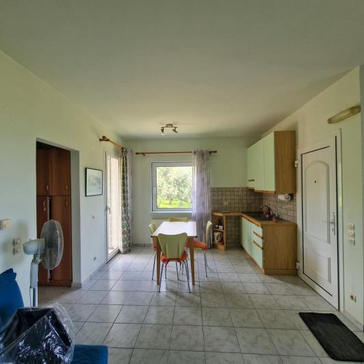 Image No.17-4 Bed House for sale