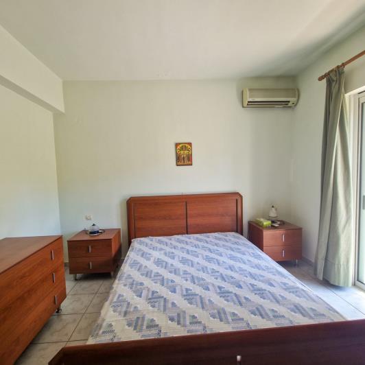 Image No.22-4 Bed House for sale