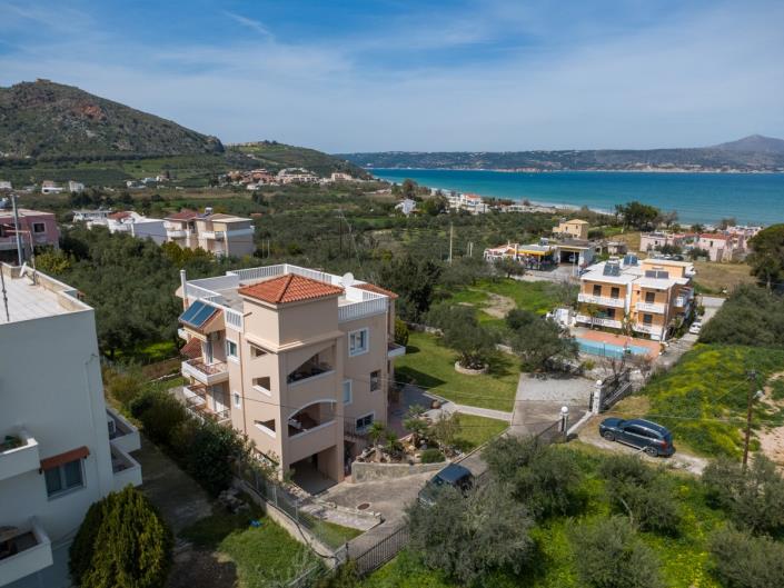 Image No.51-4 Bed House for sale