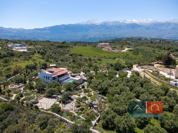 Image No.54-5 Bed Villa / Detached for sale