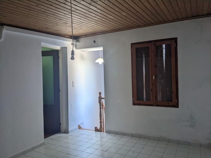 Image No.18-3 Bed Village House for sale