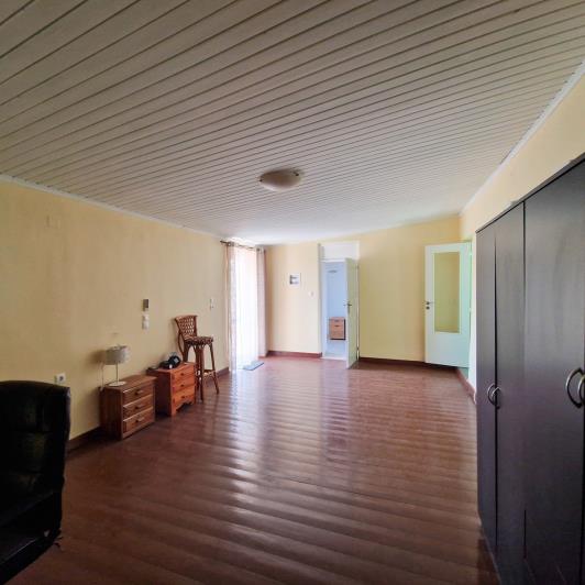 Image No.20-3 Bed Village House for sale