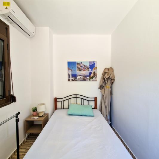Image No.19-5 Bed Semi-Detached for sale
