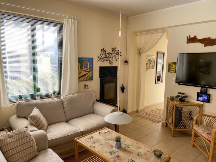 Image No.14-2 Bed Semi-Detached for sale