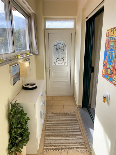 Image No.13-2 Bed Semi-Detached for sale