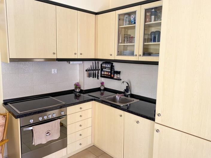 Image No.23-2 Bed Semi-Detached for sale