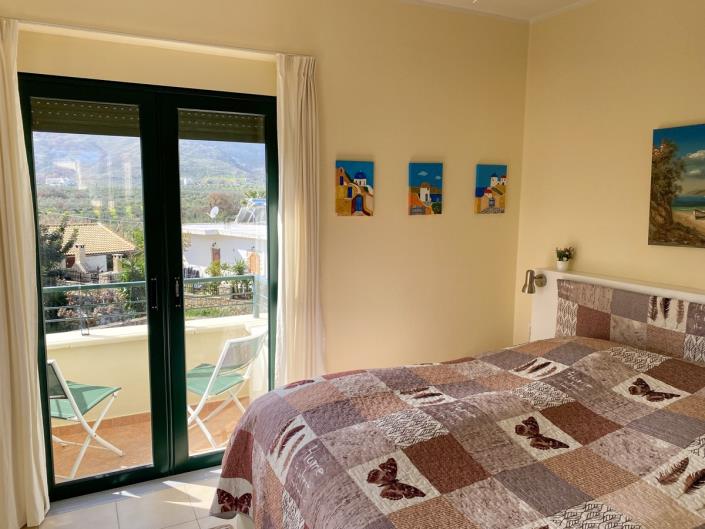 Image No.28-2 Bed Semi-Detached for sale