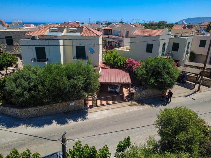 Image No.56-2 Bed Semi-Detached for sale