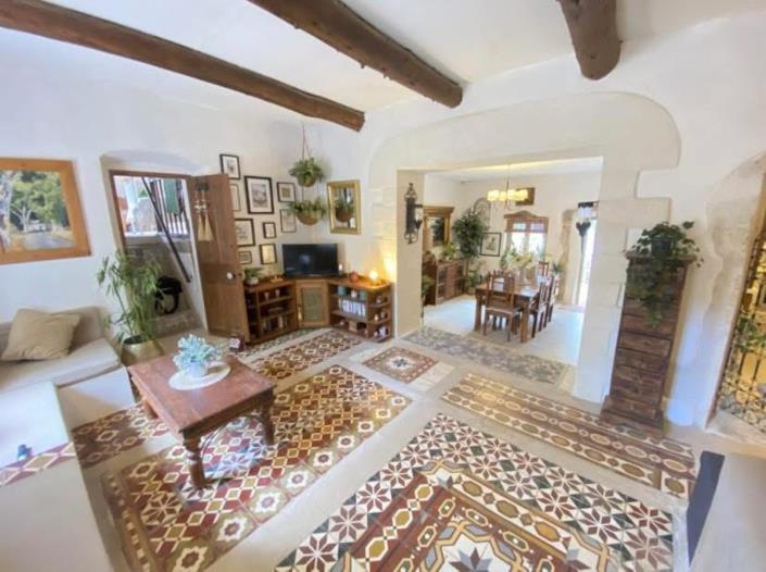 Image No.11-4 Bed Village House for sale