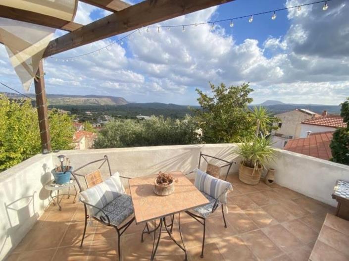 Image No.49-4 Bed Village House for sale