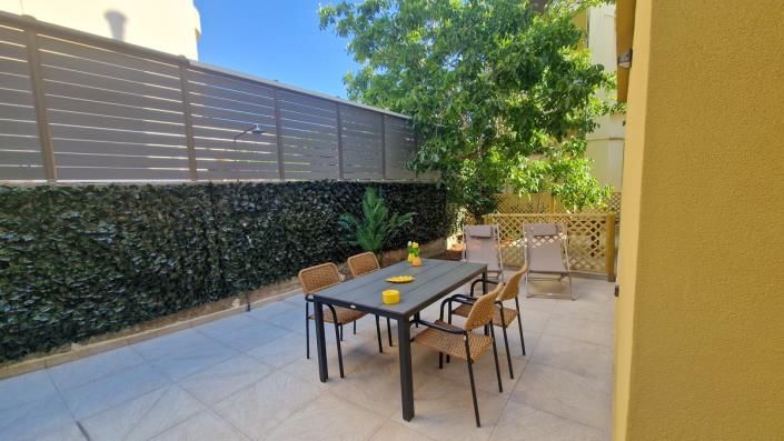 Image No.24-1 Bed Apartment for sale