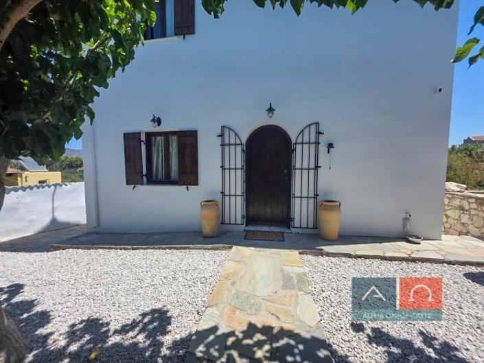 Image No.3-Villa / Détaché de 3 chambres à vendre à Tsivaras