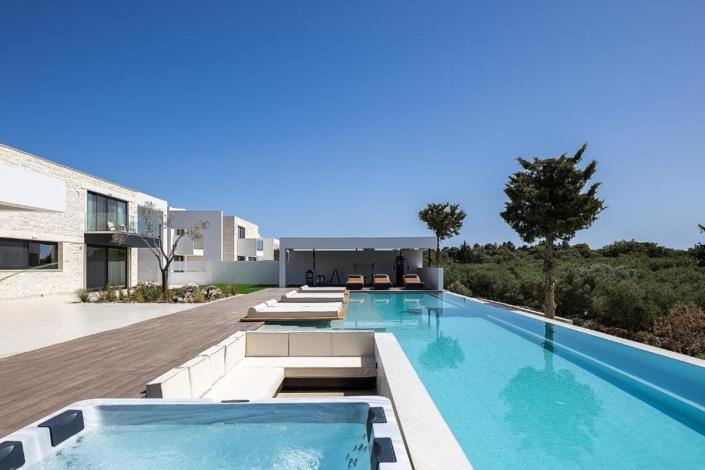 Image No.44-4 Bed House/Villa for sale
