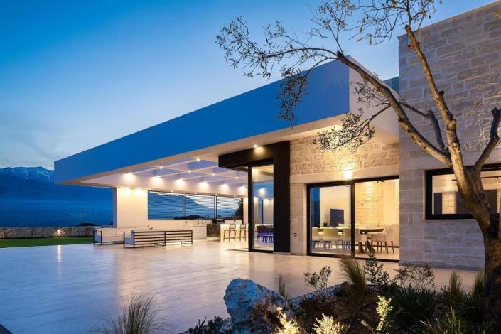 Image No.57-4 Bed House/Villa for sale