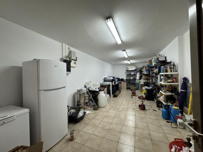 Image No.20-2 Bed Villa / Detached for sale