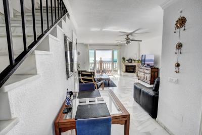 Beachfront-Townhouse-for-sale-in-Benalmadena-2026-02-13-166_67_68_69_70