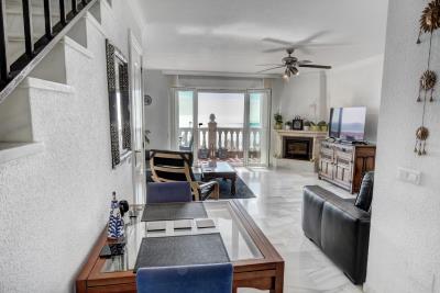 Beachfront-Townhouse-for-sale-in-Benalmadena-2026-02-13-171_2_3_4_5