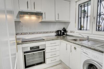 Beachfront-Townhouse-for-sale-in-Benalmadena-2026-02-13-196_197_198_199_200