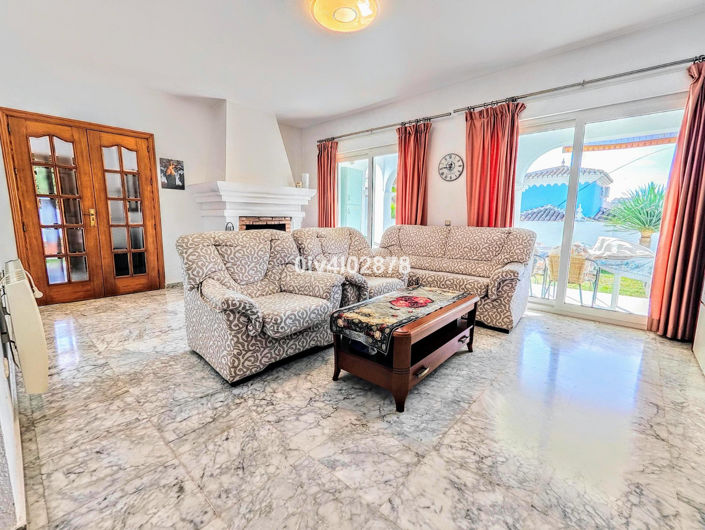 Image No.2-Propriété de 4 chambres à vendre à Benalmadena