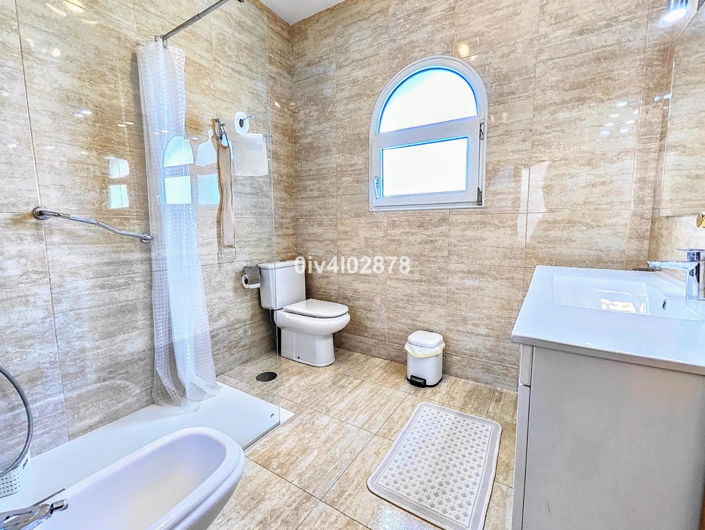 Image No.33-Propriété de 4 chambres à vendre à Benalmadena