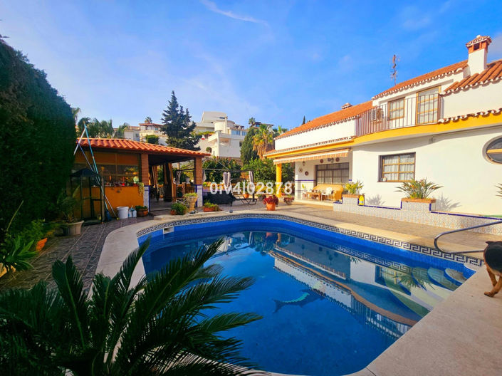 Image No.2-Propriété de 5 chambres à vendre à Benalmadena