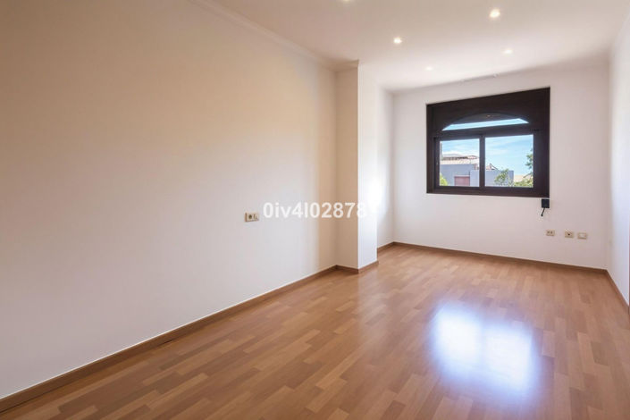 Image No.18-Propriété de 4 chambres à vendre à Benalmadena
