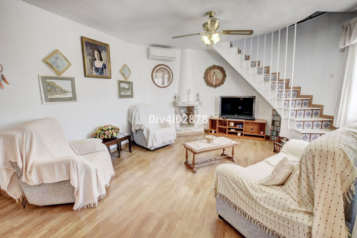 Image No.4-Propriété de 4 chambres à vendre à Arroyo de la Miel