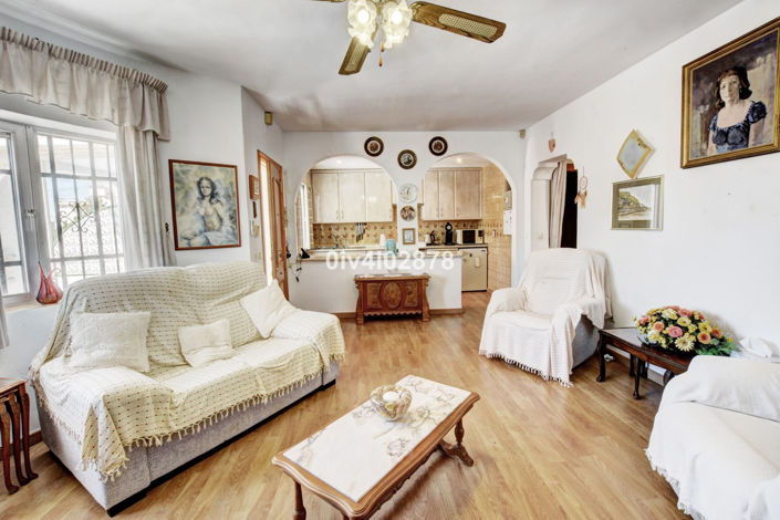 Image No.6-Propriété de 4 chambres à vendre à Arroyo de la Miel