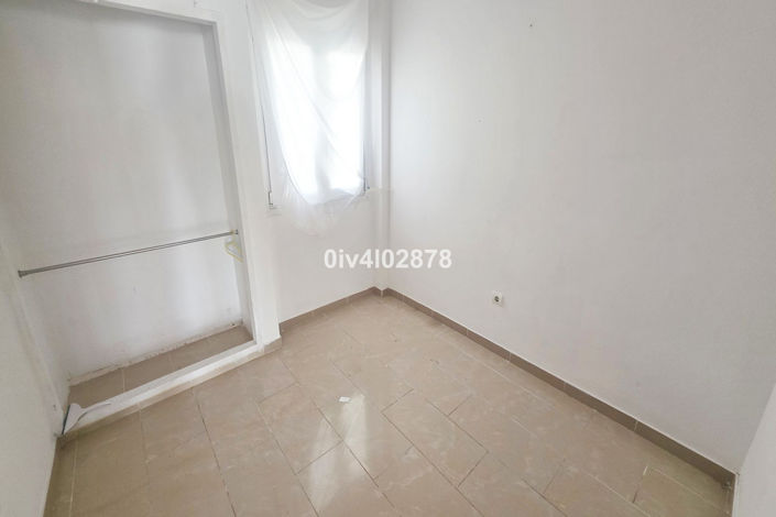 Image No.14-3 Bed Property for sale