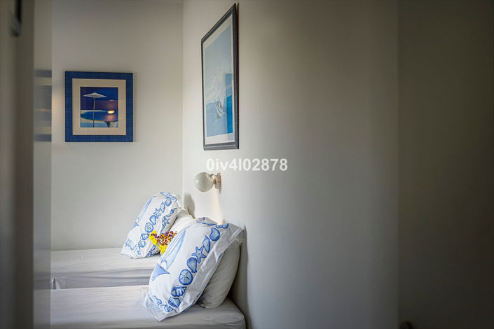 Image No.17-2 Bed Property for sale