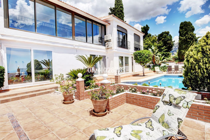 Image No.2-Propriété de 5 chambres à vendre à Benalmadena