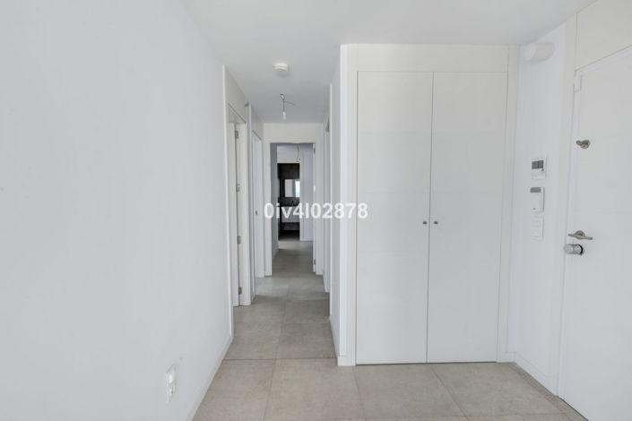 Image No.16-3 Bed Property for sale