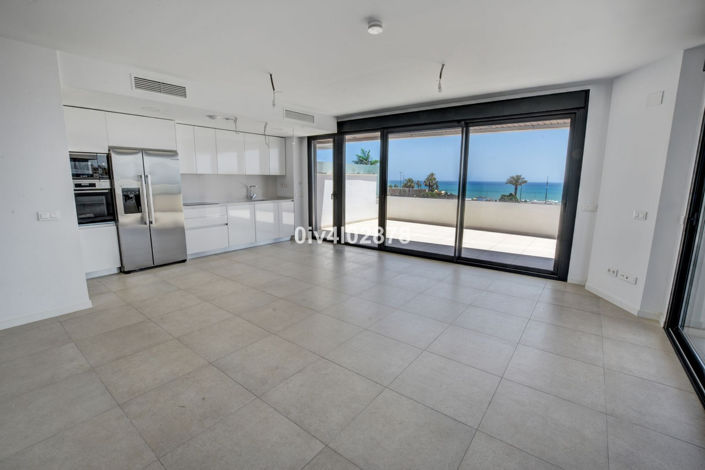 Image No.3-3 Bed Property for sale