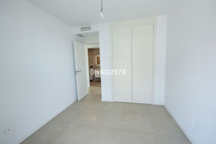 Image No.31-3 Bed Property for sale
