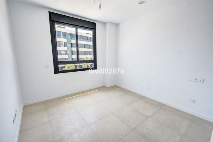 Image No.34-3 Bed Property for sale
