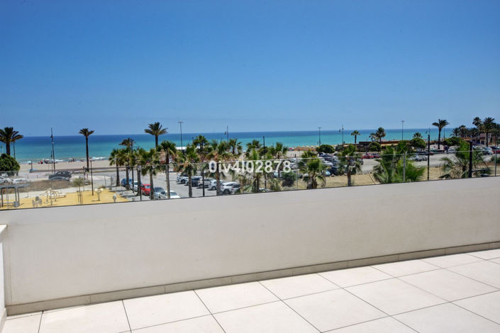 Image No.37-3 Bed Property for sale