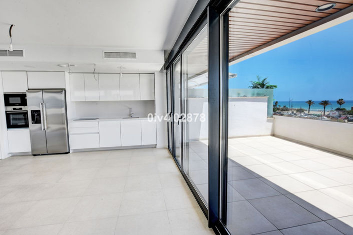 Image No.9-3 Bed Property for sale