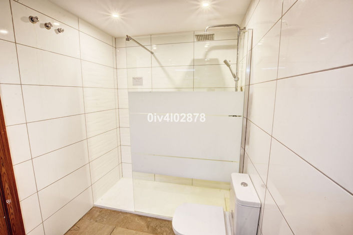 Image No.23-1 Bed Property for sale