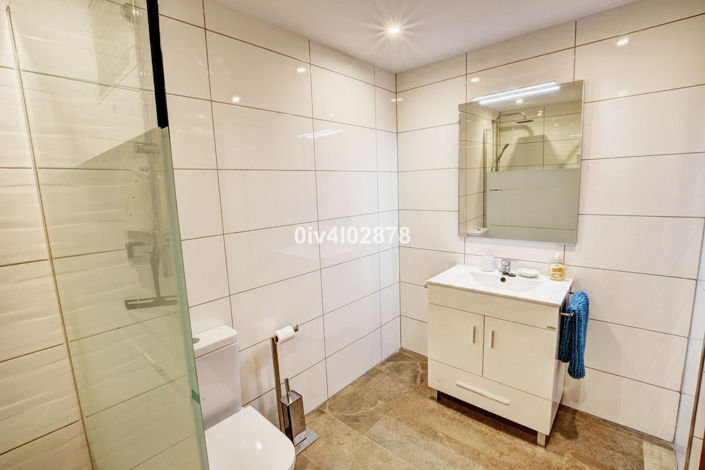 Image No.24-1 Bed Property for sale