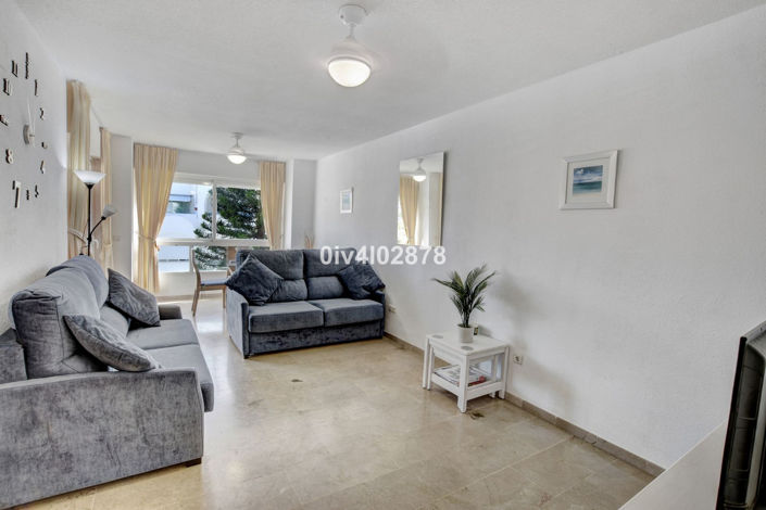 Image No.6-1 Bed Property for sale