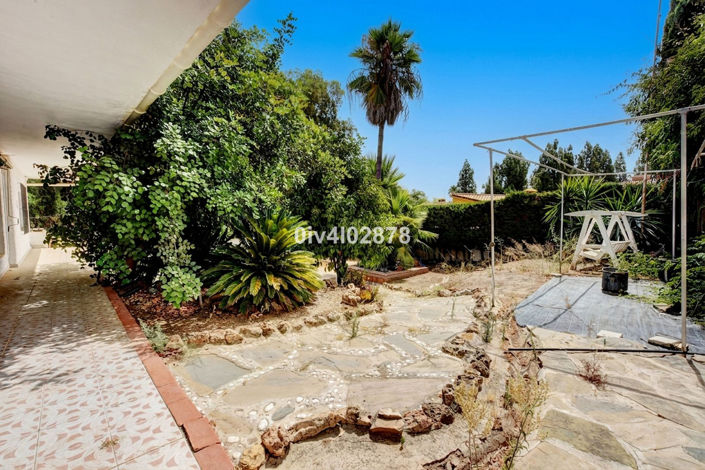 Image No.41-7 Bed Property for sale