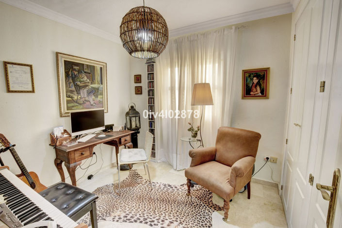 Image No.16-4 Bed Property for sale