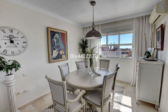 Image No.20-4 Bed Property for sale
