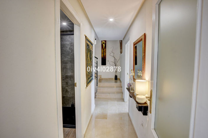 Image No.26-4 Bed Property for sale