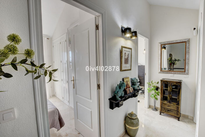 Image No.31-4 Bed Property for sale
