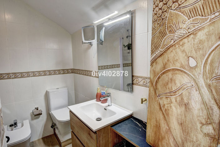 Image No.33-4 Bed Property for sale