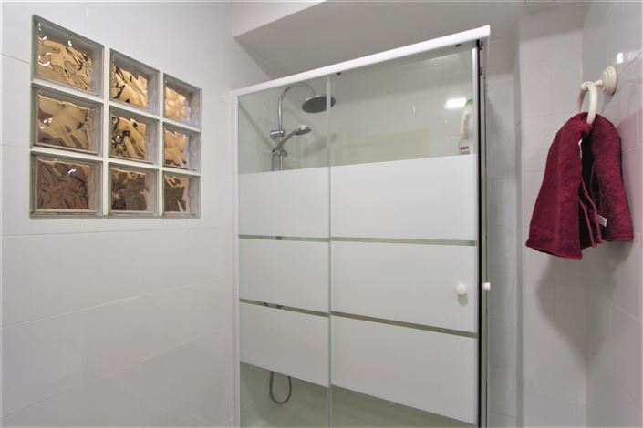 Image No.14-2 Bed Townhouse for sale